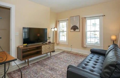 West Brookfield Apartment | Pet-Friendly Apartment Retreat in Massachusetts