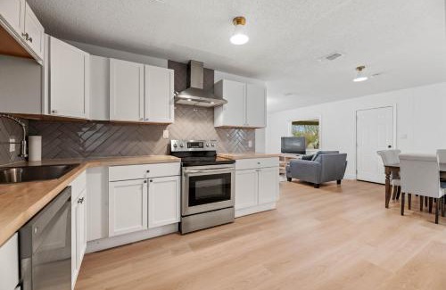 McKinney House | Spacious McKinney Bungalow - 4 Bedrooms