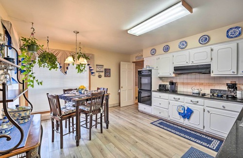Whitehaven Cottage | Convenient Memphis Retreat - Steps from Graceland