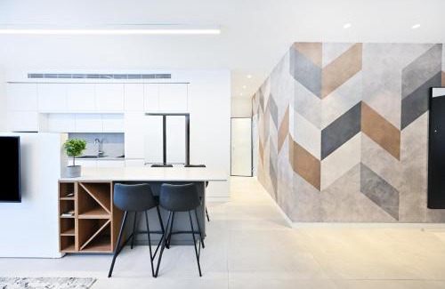 Tel Aviv City Center Apartment | Comfortable Family-Friendly Stays at Hotel by HolyGuest