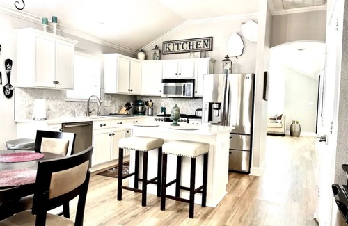Little Elm House | Modern 4-Bedroom Home with Ocean Views and Pool
