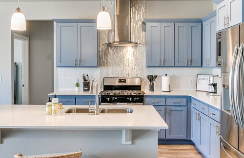 Yukon House | Modern Comfort and Pet-Friendly Amenities in Southfork Addition
