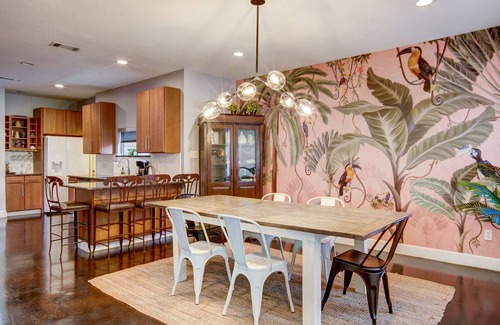 Govalle House | Modern Home on East 9th St - Steps from Downtown Fun
