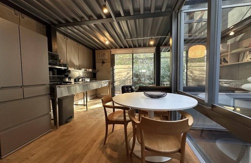 Nishijin House | Spacious Modern Kyoto Retreat: Stylish Home with AC, Surrounded by Nature!