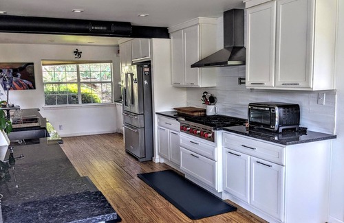 Sky Forest House | Spacious, modern retreat - minutes from downtown Austin