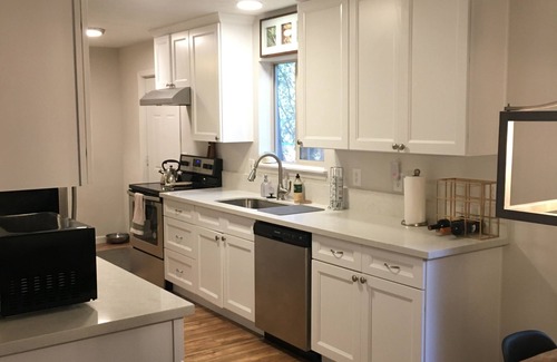 Mount Hood Village House | Spacious Mount Hood home near river, dogs OK, game room, WiFi