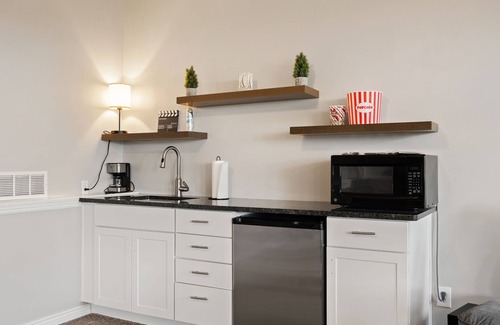 Woodland Estates House | Mountain Hideaway with Hot Tub - Guest Rated 10/10