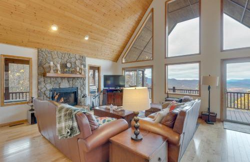 Murphy House | Pet-Friendly Murphy Retreat with Decks and Game Room