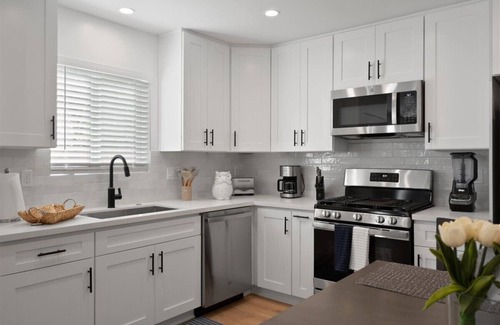 Southwest Anaheim Condo | New 2 BR Near Disney: A Family-Friendly Getaway