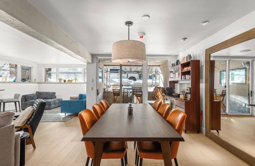 Aspen Condo | Bright Retreat with Mountain Views, Steps from Wagner Park