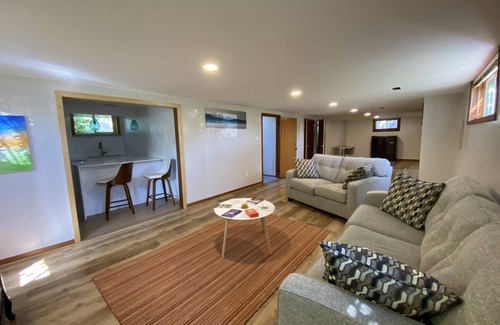 Sarnia House | Relaxing Retreat with Pet-Friendly Amenities