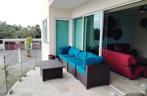 Ixtapa Apartment | Ocean View Golf Course Apartment with Pool & Family Amenities