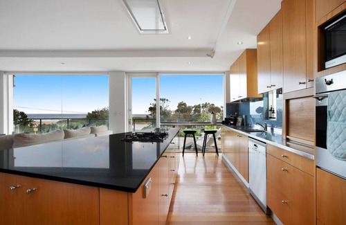 Collaroy Apartment | Spacious Oceanview Escape with Pool & Cabana
