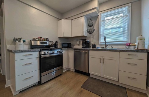 Ohio City House | Ohio City Oasis: Perfect Getaway Near Breweries & WSM
