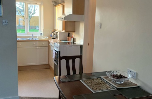 Plymouth Apartment | Oceanfront One Bedroom Apartment: Guest Rated 9.8/10