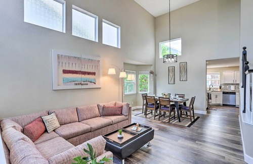 Thornton House | Inviting Thornton Home: Close to Downtown Denver & Family-Friendly