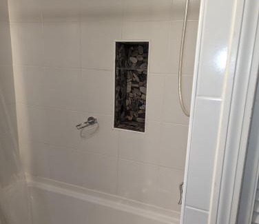Nottingham House | Pet-Friendly Pawtuckaway Getaway with Family Amenities