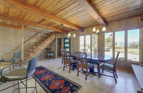 Pinedale House | Inviting Pinedale Home with Mountain Views and Spa Access