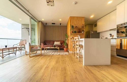 El Tesoro Apartment | Elevated Poblado Apartment with Scenic City and Mountain Views