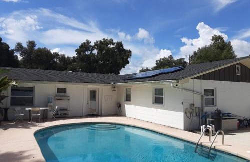 Putnam Hall House | Relaxing Pool Home with Spa and Ocean View in North FL