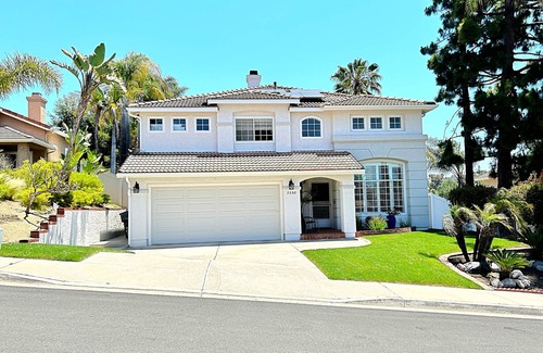Vista House | Idyllic Poolside Retreat Steps from Beach and Legoland
