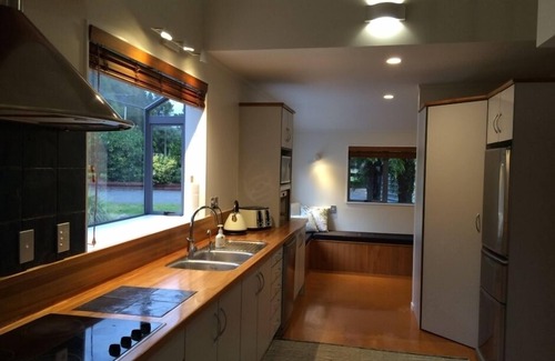 Hamilton House | Exquisite Private Retreat with Pool and Family-Friendly Amenities