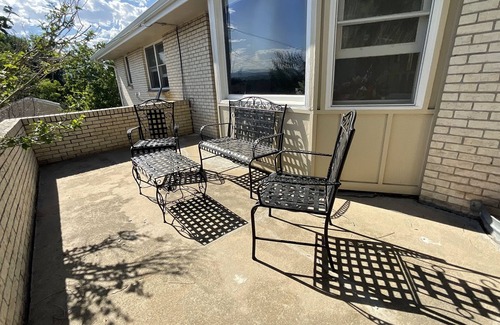 Scenic Heights House | Quiet Denver Home with 7 Bedrooms & Spa - Rated 9.8/10