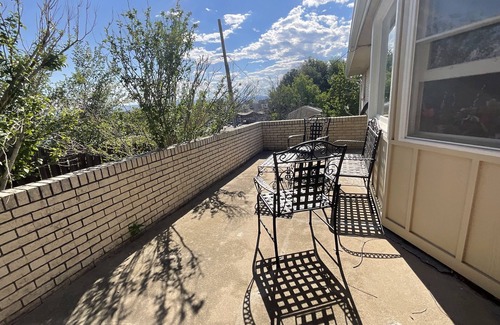Scenic Heights House | Quiet Denver Home with 7 Bedrooms & Spa - Rated 9.8/10