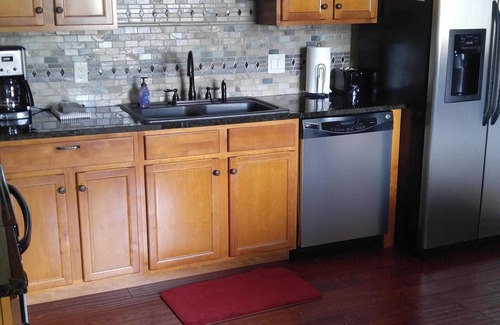 Estes Park Condo | Beautifully Remodeled 2 Bedroom Loft by the River - Rated 10/10