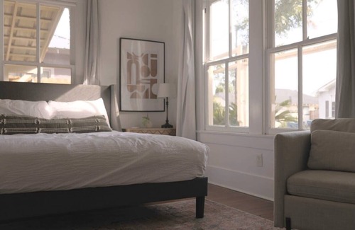 Freetown - Port Rico House | Ideal Retreat for Families with Pet-Friendly Amenities