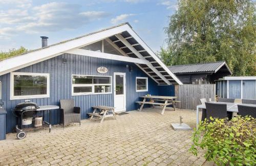 Skovmose House | Pet-Friendly Holiday Home for 6 in Sydals – High Rating!