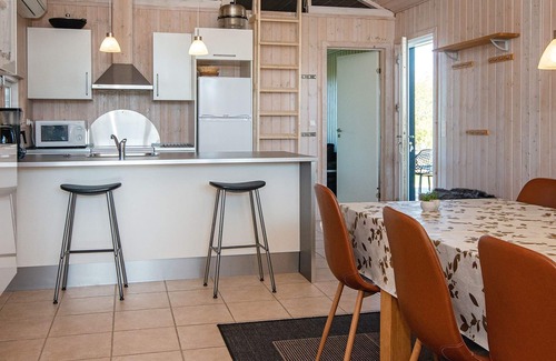 Skaven Strand House | Family Holiday Home in Tarm - Rated 9.8 with Pool & Spa