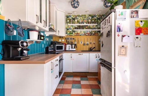 Lille Sud House | Inviting Room in a Beautifully Decorated Home