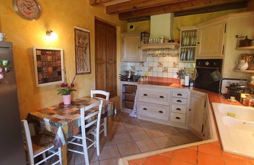 Ceyzerieu Bed & Breakfast | Serene Countryside Retreat with Pool and Dining Options
