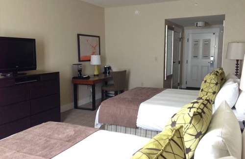 South Lake Tahoe Resort | Unmatched Comfort at Premier Resort with Pool and Spa