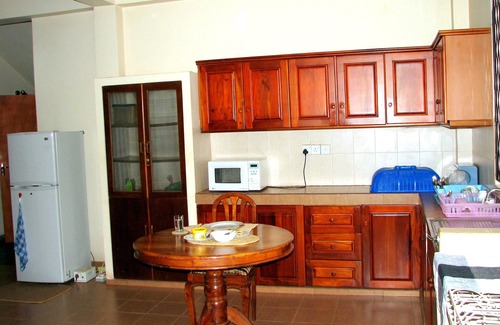 Habarana House | Comfortable Rooms with Attached Bathrooms at Travellers Paradise