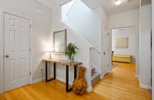 Acworth House | Tranquil 3BR Retreat Near LakePoint & Downtown Acworth