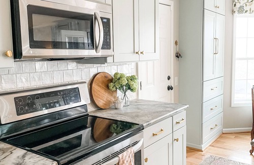 Blacksburg House | Unwind in a Serene Retreat with Pool and Pet-Friendly Perks
