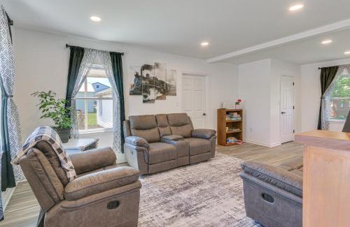 Pleasant Hall House | Family-Friendly Shippensburg Home Near Tiny World Awaits!