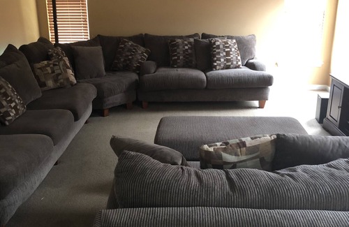 New Castle House | Family Retreat Near Water with Spa, Hot Tub & Pet Friendly