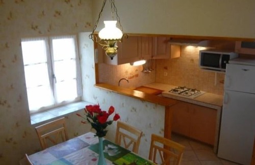 Taintrux Cottage | Gite Taintrux: 3 Bedrooms for Families, Pet-Friendly & More