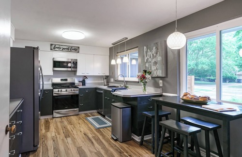 South Bend House | Impressive Ranch Retreat Just 1 Mile From Notre Dame