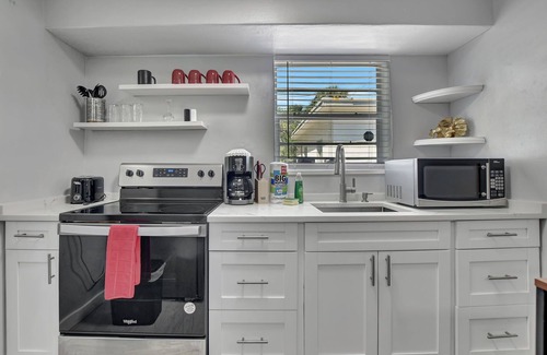 Pineapple Grove Arts District Apartment | Pet-Friendly Studio Steps from the Beach with Ocean View