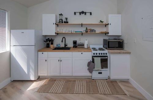 Huntsville Apartment | Spacious Studio Apt near Botanical Gardens