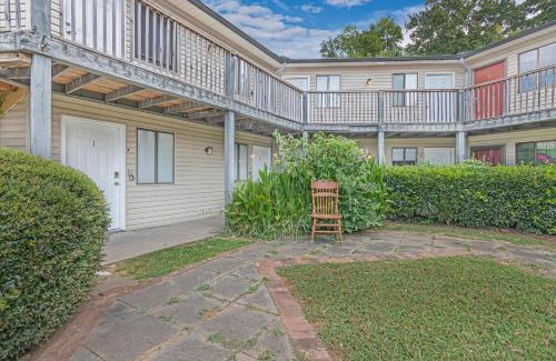 Huntsville Apartment | Spacious Studio Apt near Botanical Gardens