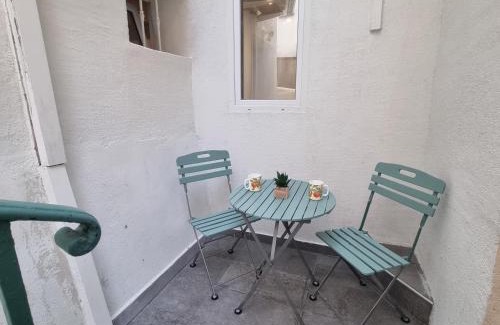 Le Piol Apartment | Spacious studio full of charm, recently updated