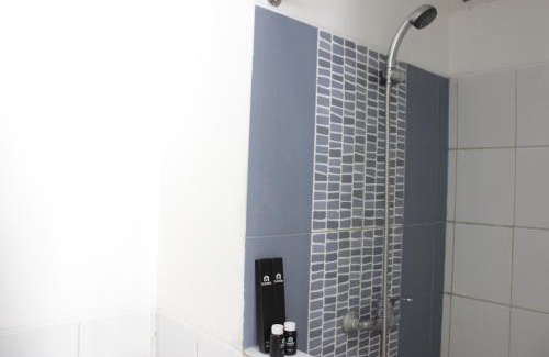 Cipaganti Apartment | Cozy Studio at The Jarrdin Cihampelas with Pool Access
