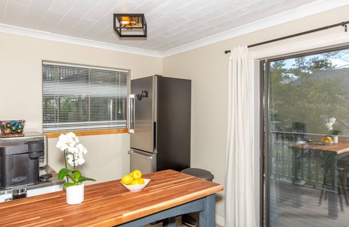 Jerome Apartment | Cozy Studio with Kitchenette & Deck in Historic Jerome