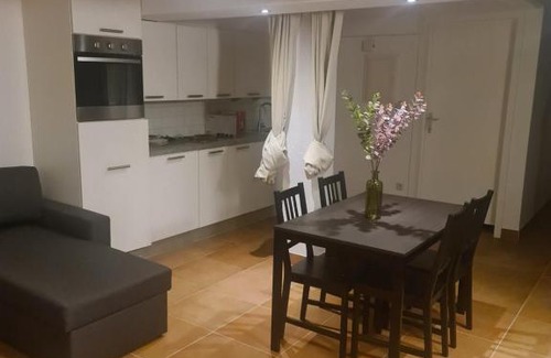 Klein-Antwerpen Apartment | Private Entrance Studio Ideal for Families and Travelers