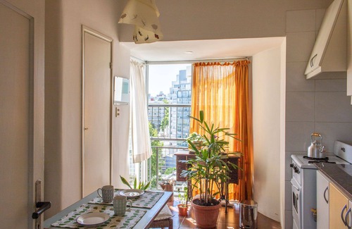 Parque Rodo Apartment | Stylish Comfort with Scenic Views of Park and River Plate